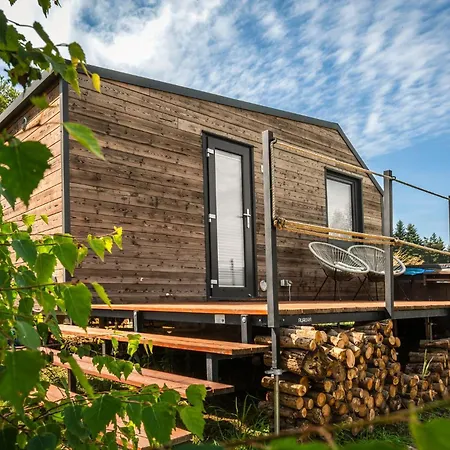 Aurora Green Hill Podobin Exterior foto